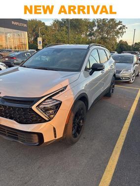 Wolf Gray 2025 Kia Sportage X-Line