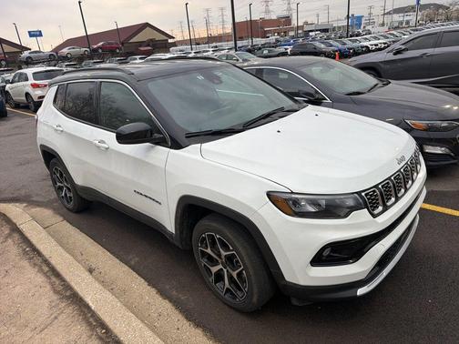 Bright White Clearcoat 2025 Jeep Compass Limited