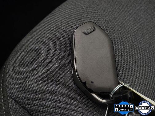 Aurora Black Pearl 2025 Kia K4 LXS