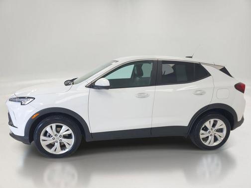 Summit White 2025 Buick Encore GX Preferred