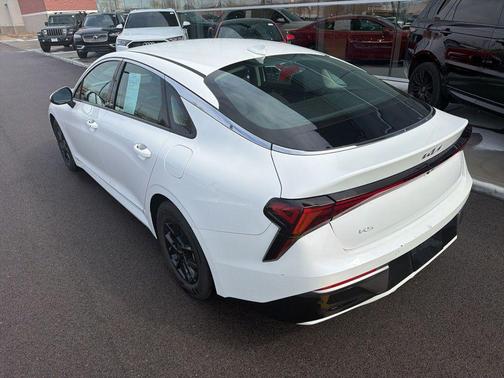 2025 Kia K5 LXS