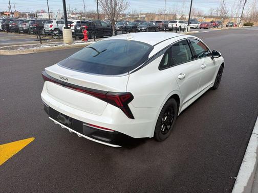 2025 Kia K5 LXS