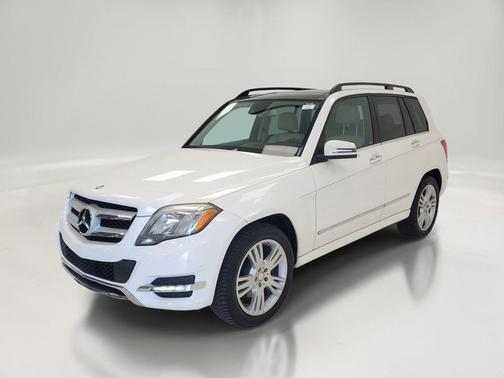 White 2015 Mercedes-Benz GLK-Class GLK 350 4MATIC