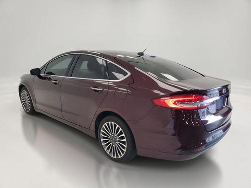 Burgundy 2018 Ford Fusion SE