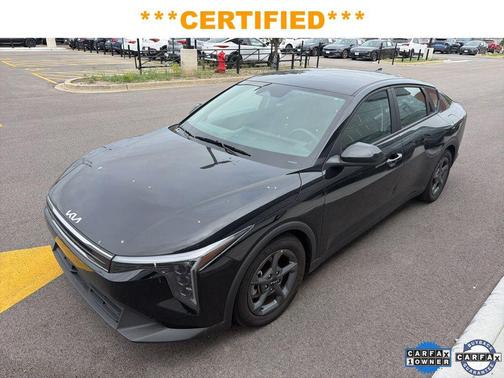 Aurora Black Pearl 2025 Kia K4 LXS