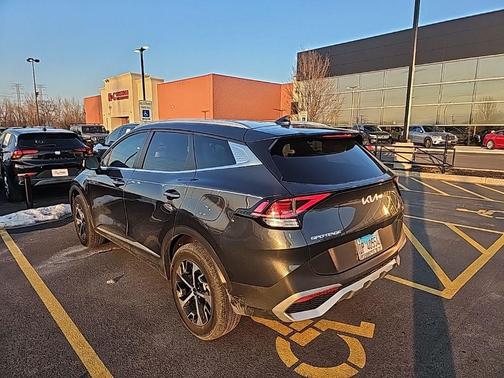 2024 Kia Sportage EX