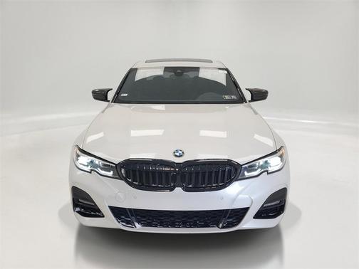 2019 BMW 330 xDrive