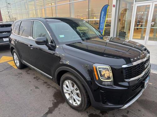 2022 Kia Telluride LX