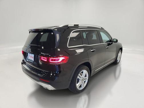 Black 2020 Mercedes-Benz GLB 250 4MATIC