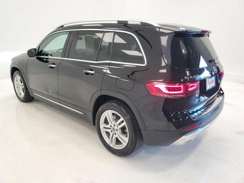 Black 2020 Mercedes-Benz GLB 250 4MATIC