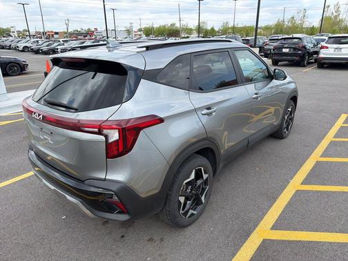 Steel Gray 2025 Kia Seltos S