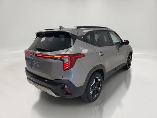 Steel Gray 2025 Kia Seltos S