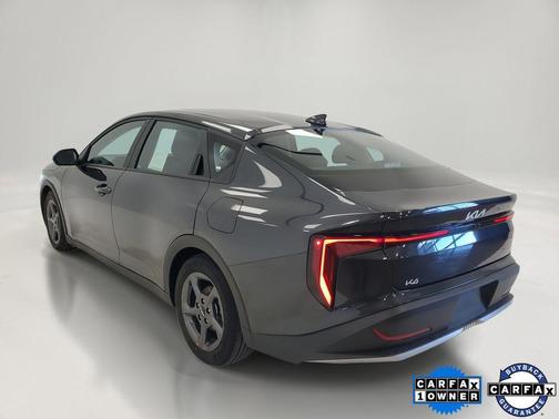 Interstellar Gray 2025 Kia K4 LXS