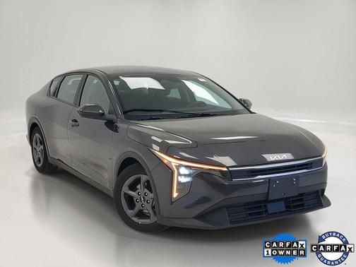 Interstellar Gray 2025 Kia K4 LXS