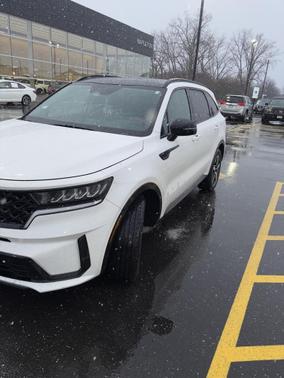 2023 Kia Sorento S
