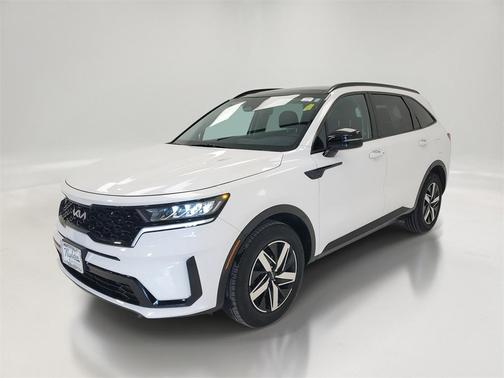 2023 Kia Sorento S