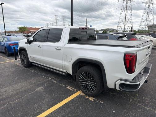 White Frost Tricoat 2022 GMC Sierra 1500 Denali Ultimate