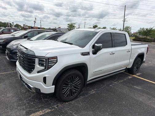 White Frost Tricoat 2022 GMC Sierra 1500 Denali Ultimate