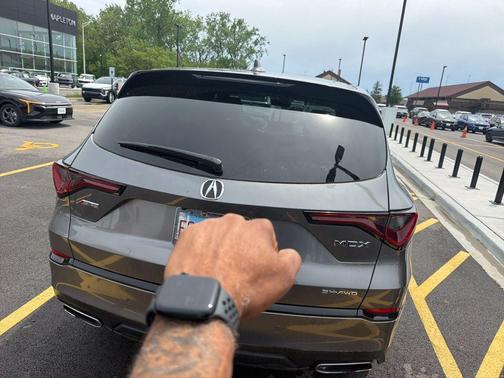 Lunar Silver Metallic 2023 Acura MDX A-SPEC