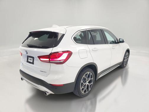 2021 BMW X1 xDrive28i