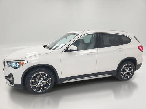 2021 BMW X1 xDrive28i