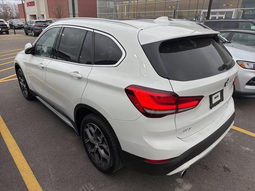 2021 BMW X1 xDrive28i