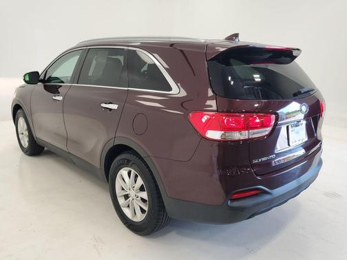 Sangria 2016 Kia Sorento LX