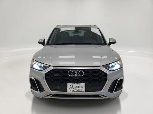 2022 Audi Q5 45 S line Premium Plus