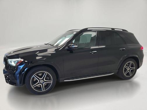 Black 2022 Mercedes-Benz GLE 450 4MATIC