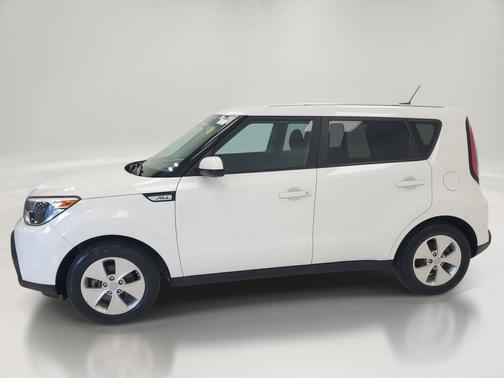 Clear White 2016 Kia Soul Base