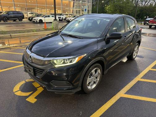 Crystal Black Pearl 2021 Honda HR-V LX