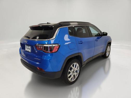 Hydro Blue Pearlcoat 2025 Jeep Compass Limited
