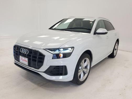 Glacier White Metallic 2020 Audi Q8 55 Premium Plus
