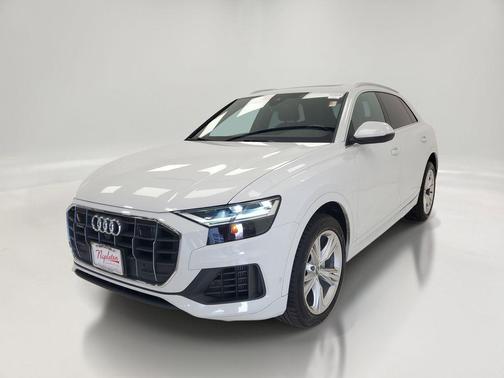 Glacier White Metallic 2020 Audi Q8 55 Premium Plus