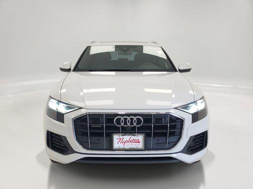 Glacier White Metallic 2020 Audi Q8 55 Premium Plus