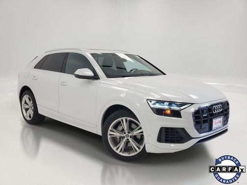 Glacier White Metallic 2020 Audi Q8 55 Premium Plus