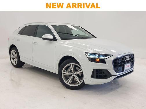 Glacier White Metallic 2020 Audi Q8 55 Premium Plus