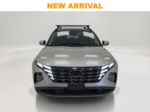 Shimmering Silver 2022 Hyundai TUCSON Limited