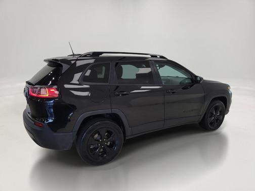 Diamond Black Crystal Pearlcoat 2021 Jeep Cherokee Latitude Plus