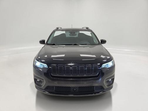 Diamond Black Crystal Pearlcoat 2021 Jeep Cherokee Latitude Plus