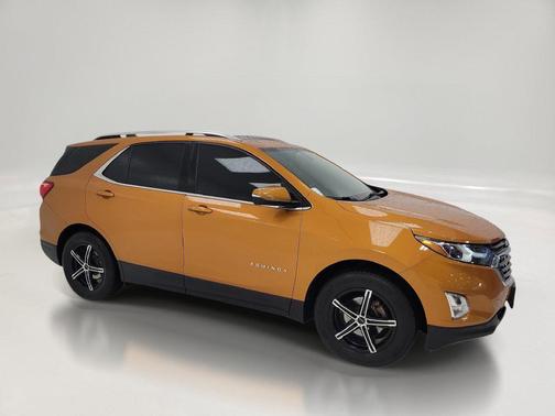 Orange Burst Metallic 2018 Chevrolet Equinox LT