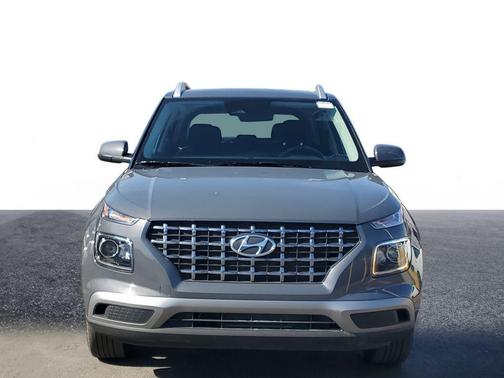 Ecotronic Gray 2025 Hyundai VENUE SEL