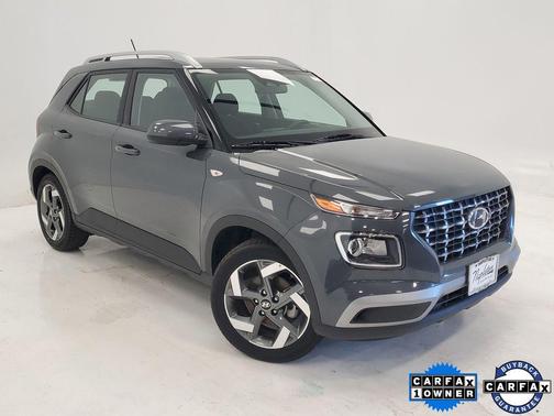Ecotronic Gray 2025 Hyundai VENUE SEL
