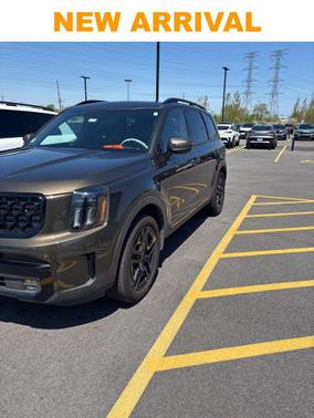 Dark Moss 2025 Kia Telluride SX Prestige X-Line
