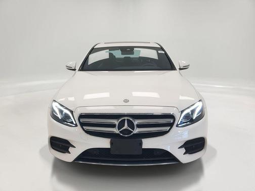 2017 Mercedes-Benz E-Class 4MATIC