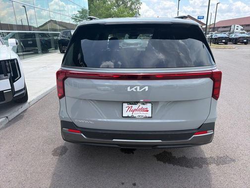 Ceramic Silver 2025 Kia Carnival SX