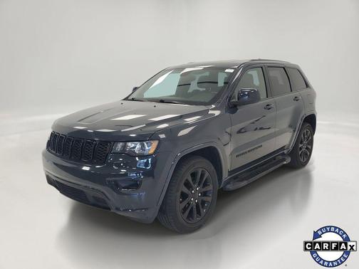 Rhino Clearcoat 2018 Jeep Grand Cherokee Altitude
