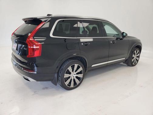 2021 Volvo XC90 T6 Inscription