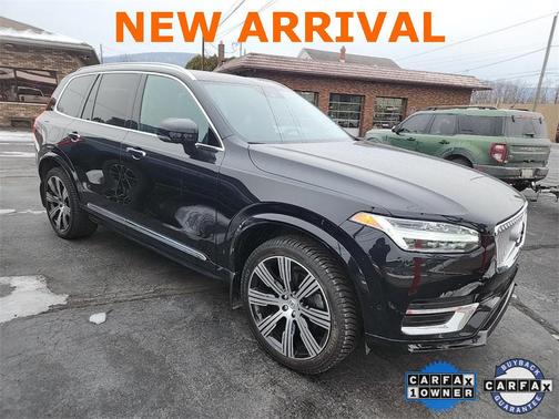 2021 Volvo XC90 T6 Inscription