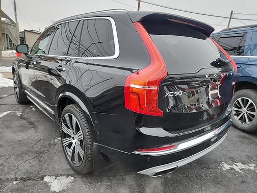 2021 Volvo XC90 T6 Inscription